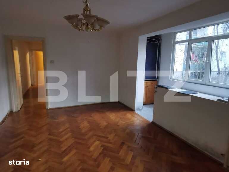 Apartament cu 3 camere, partial mobilat, 70 de mp, pet friendly,...