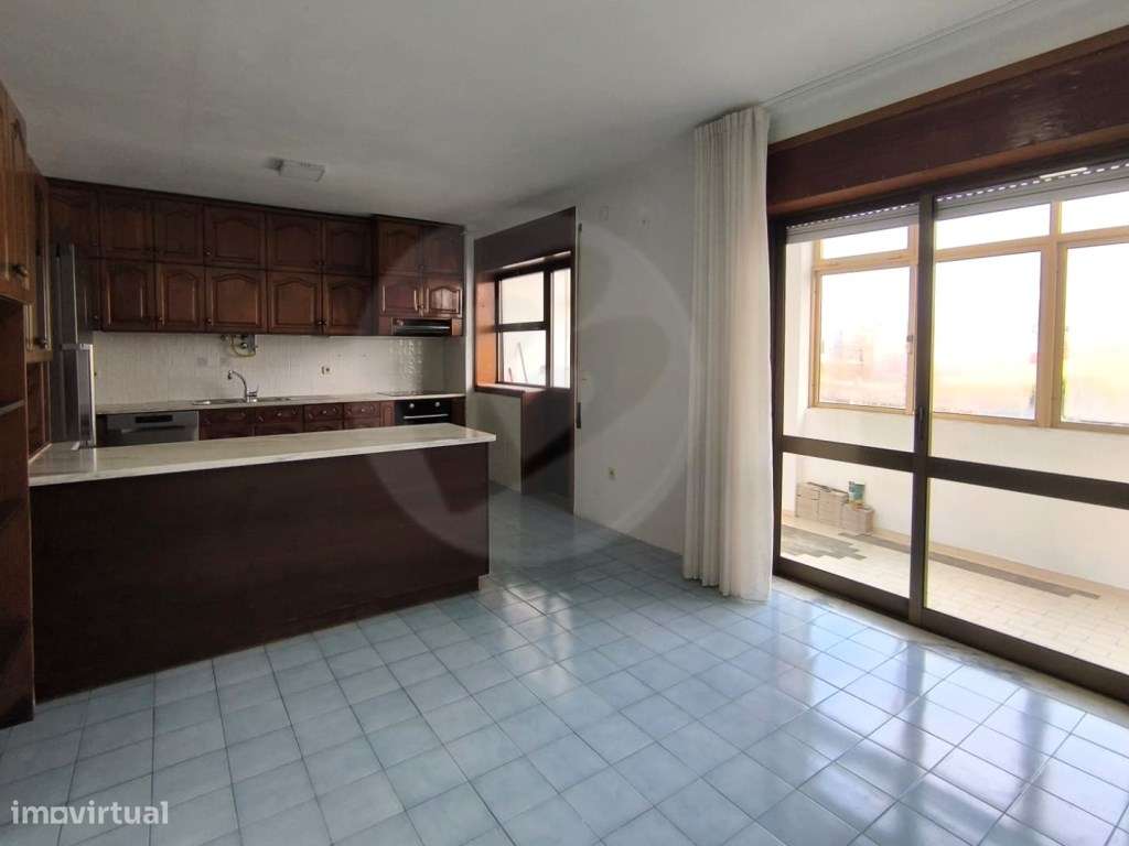 T3 com Excelentes Áreas em Aver-o-Mar na Póvoa de Varzim - Grande imagem: 5/42