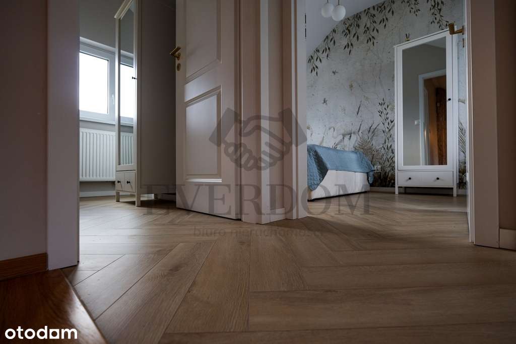 Dwupiętrowy apartament z ogródkiem i m.parkingowym-13