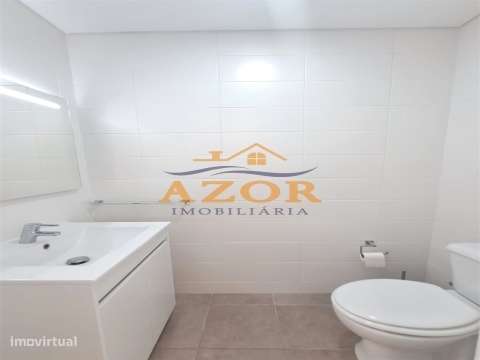 Apartamento T3 Venda em Ponta Delgada (São Sebastião),Ponta Delgada-12