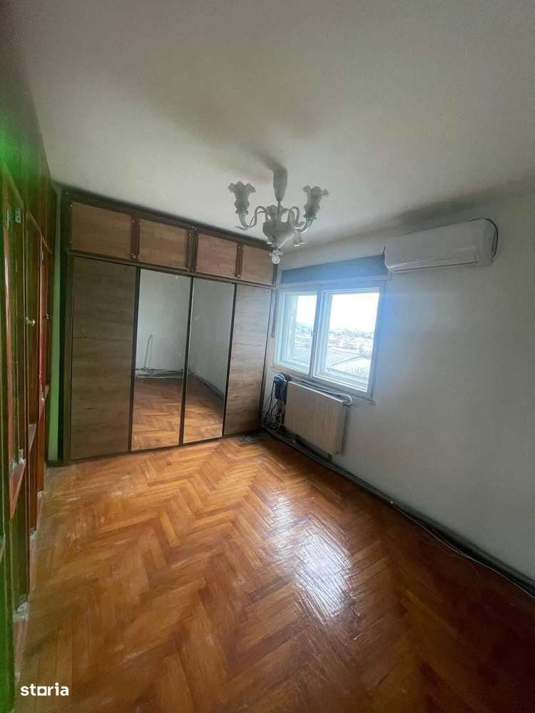 De vanzare duplex cu 4 camere, 3 balcoane,  in zona Hotel Roman - Imagine principală: 2/8