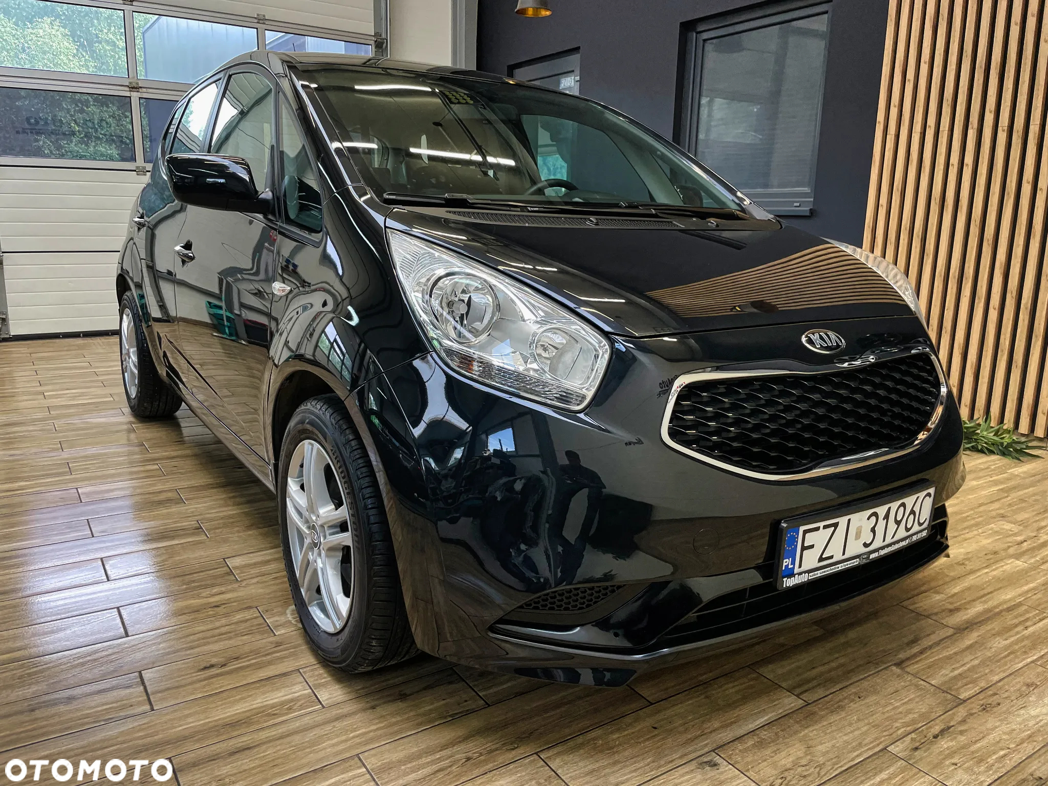 Kia Venga 1.4 CVVT Vision - 2