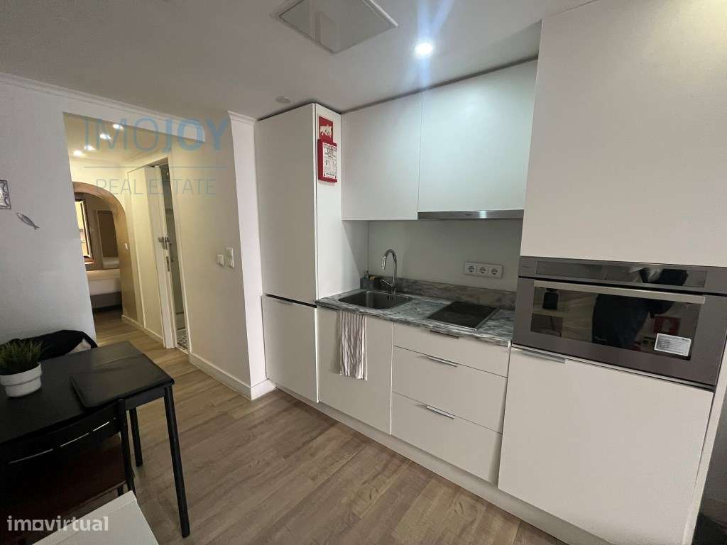 Apartamento T1 com AL à Venda na Bica em Lisboa - Grande imagem: 4/27
