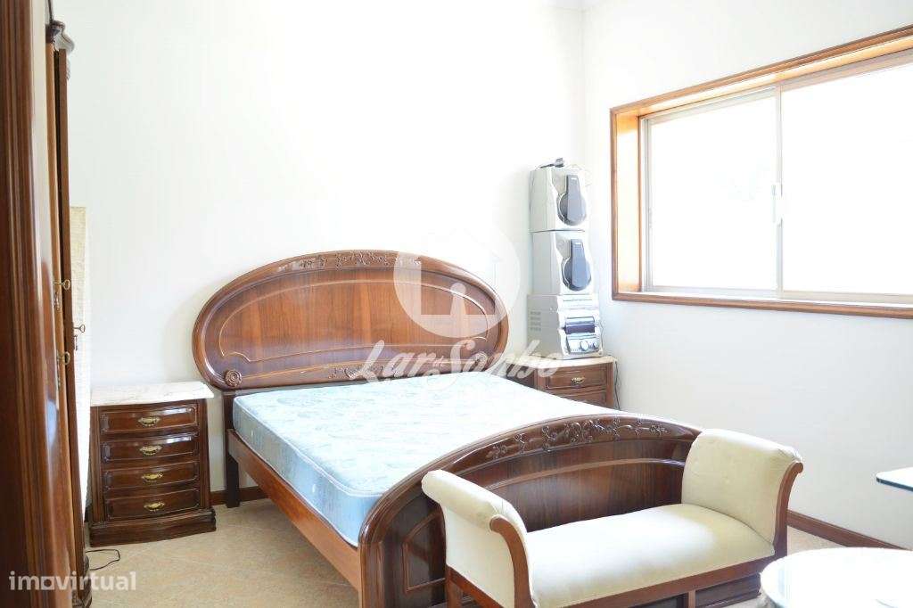 Moradia Ind. M3 C/Garagem Fechada em Brufe - Grande imagem: 4/18