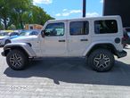 Jeep Wrangler - 5