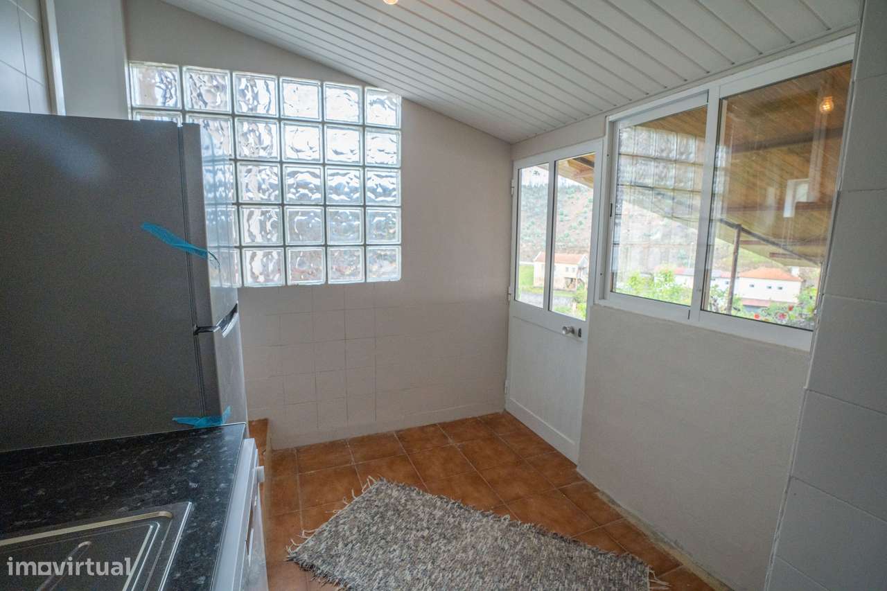 Moradia com Vista Panorâmica em Sernada do Vouga-14