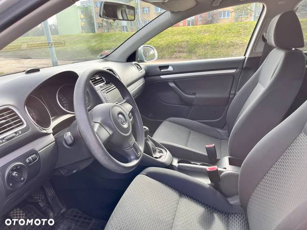 Volkswagen Golf VI 1.6 TDI Trendline - 11