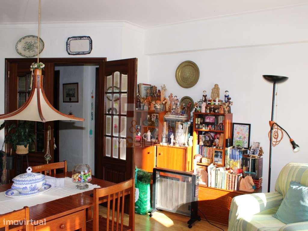 Apartamento T2 com Terraço! Urbanização Portais Arrábida, Palmela-13