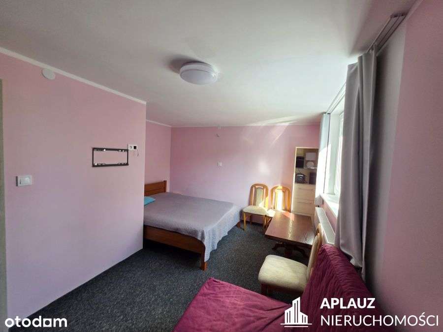 Dom z pokojami na wynajem w super lokalizacji, Kar-18