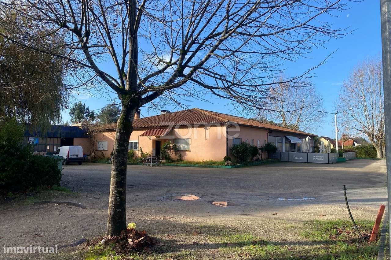 Lote urbano com excelente capacidade construtiva – 701 m² (Lote 1) - Grande imagem: 5/16