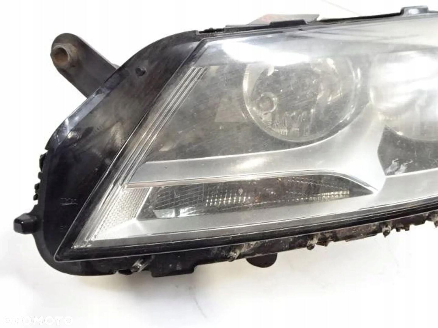 Lampa LEWY przód Volkswagen Passat B7 UK - 4