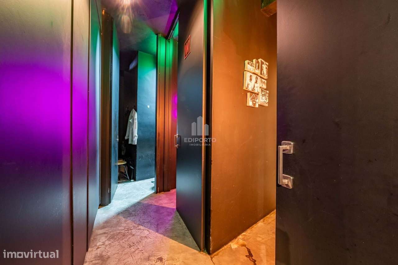 Restaurante /Bar para venda com 90 lugares sentados ao Gaia Shopping (-17