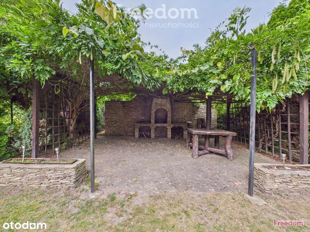 Przestronny piękny dom 220 m² z ogrodem i tarasem - Pełny obrazek: 5/20