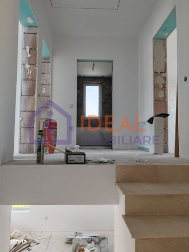 Casa cu 4 camere si 340 mp de curte, in Cartierul Arhitectilor-11