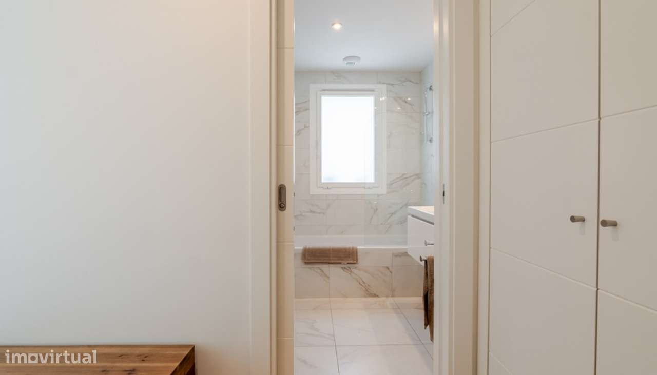 Apartamento T1 com varanda em Lordelo do Ouro no Porto-11