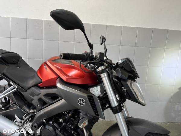 Yamaha MT - 26