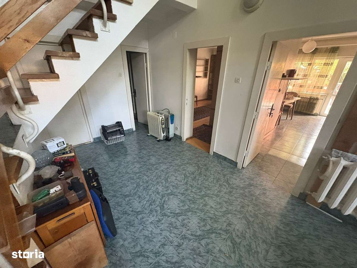 Casă unică în inima orașului – la 2 minute de Mitropolie! - Imagine principală: 4/16