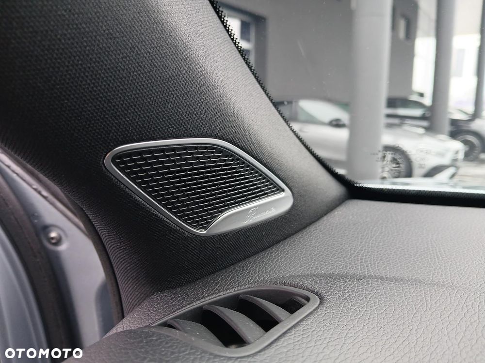 220 4matic 190KM Pakiet AMG Premium Distronic HAK 7os. Burmester FV23%