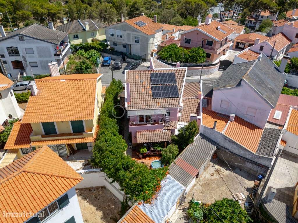 Moradia Independente T3+1 com Jardim Privado, Estúdio e Garagem | C...-32
