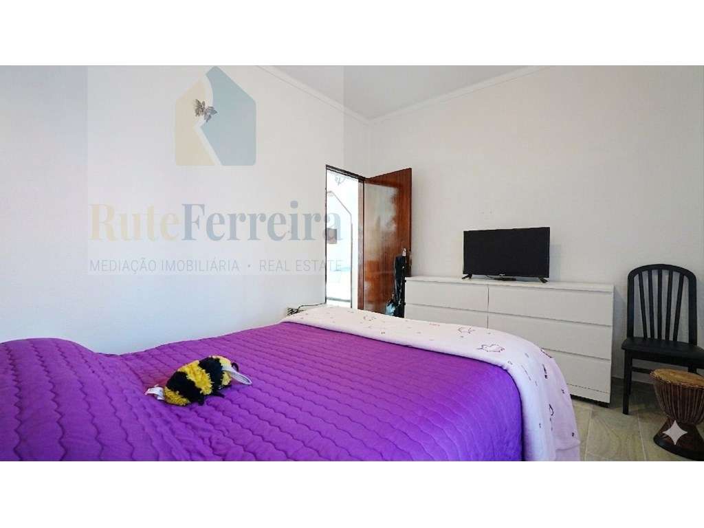 Moradia Térrea com Anexo Independente em Ribamar - Lourinhã-7