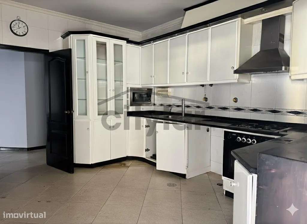 Moradia T4 com Jardim em Lousada – Excelente Oportunidade! - Grande imagem: 4/10