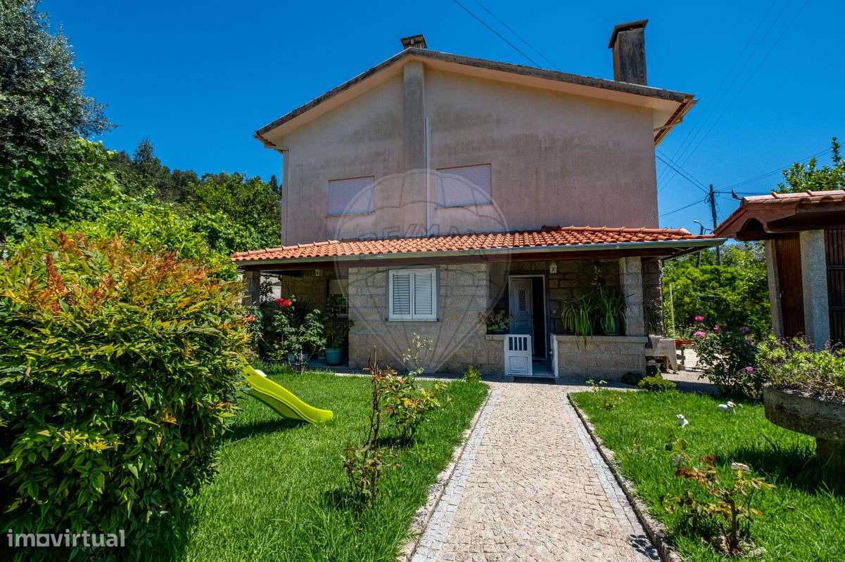 Moradia T4 para venda-35