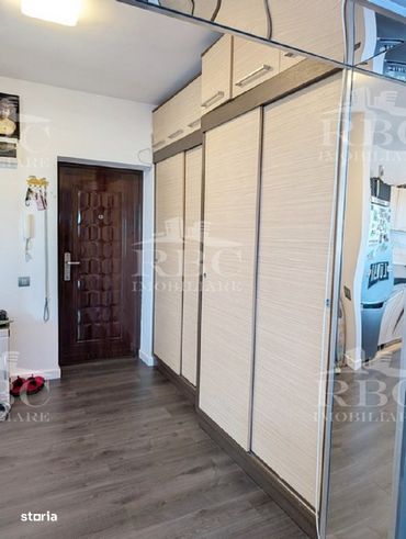 Apartament cu 2 camere 67 mp semicentral-13