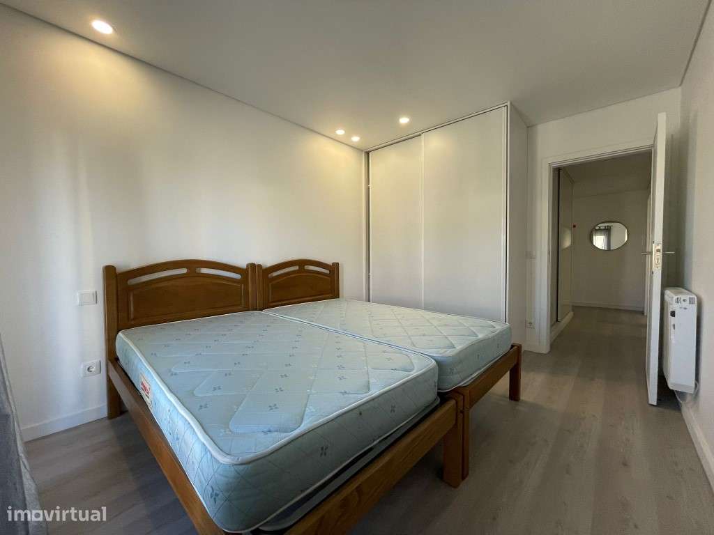 APARTAMENTO T2 - TORREIRA-11