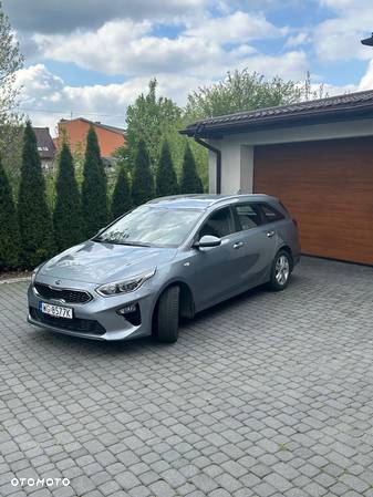 Kia Ceed 1.6 CRDi mHEV M - 1