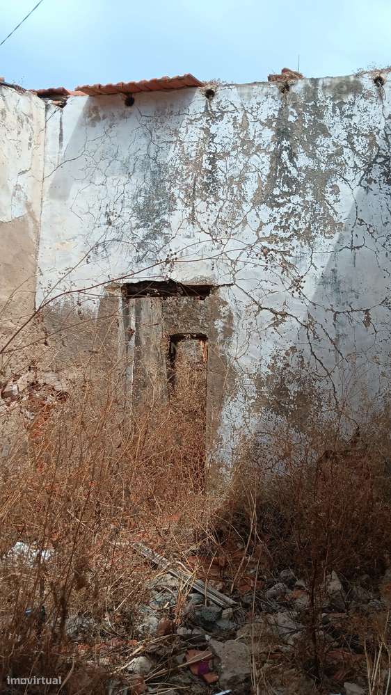 2 ARTIGOS URBANOS E 2 ARTIGOS RUSTICOS SITUADOS EM PORTELA DA NAVE, SA - Grande imagem: 4/9