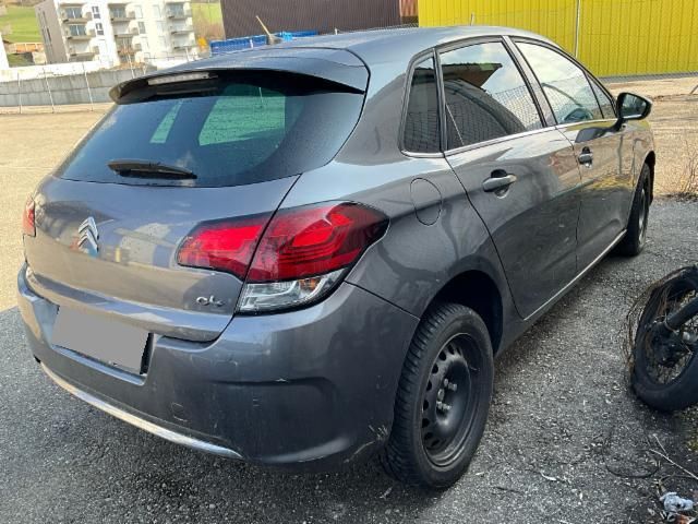 Citroën C4 II (2010-) 2015