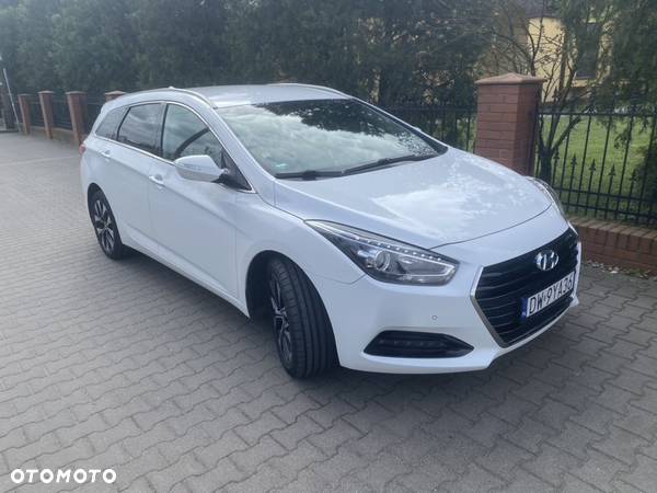 Hyundai i40 - 1