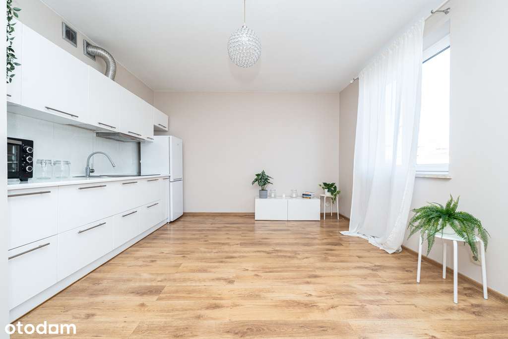 Okazja! Przestronne 26 m w centrum Ząbek-0