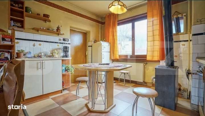 Casa 7 camere Sacele - Imagine principală: 4/10