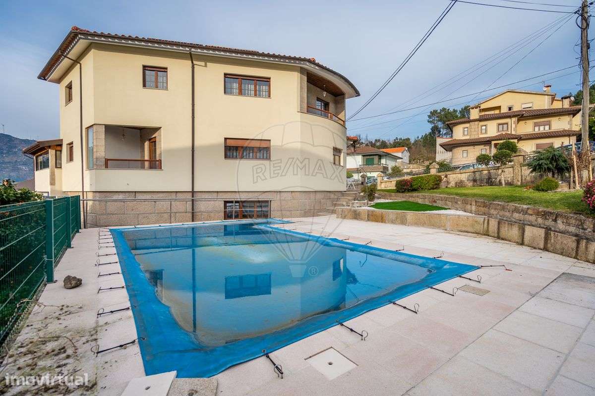 Moradia T5 para venda - Grande imagem: 3/44