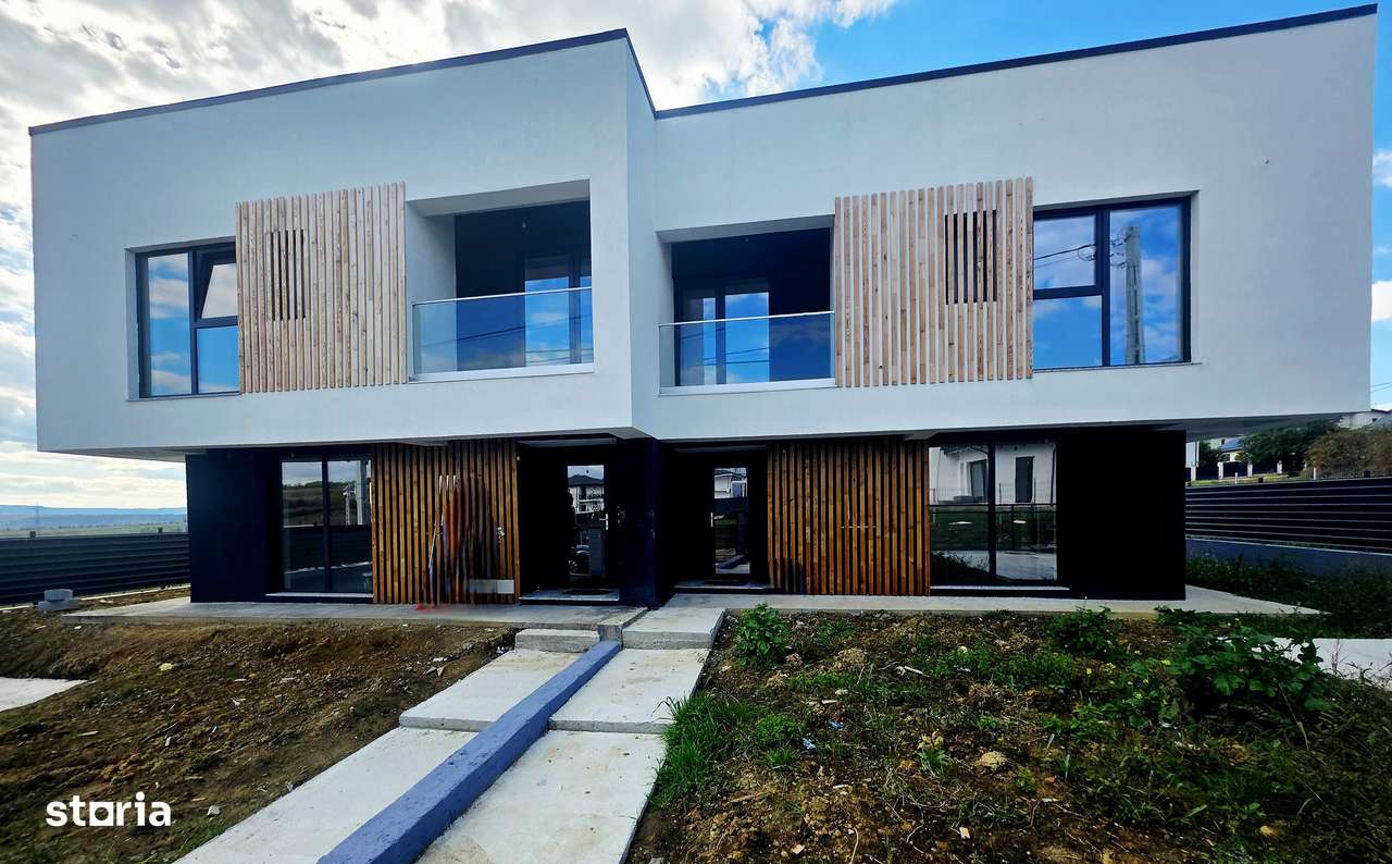 DUPLEX PREMIUM 4 camere 3 băi 160 mp  Miroslava 240.000 EURO-0