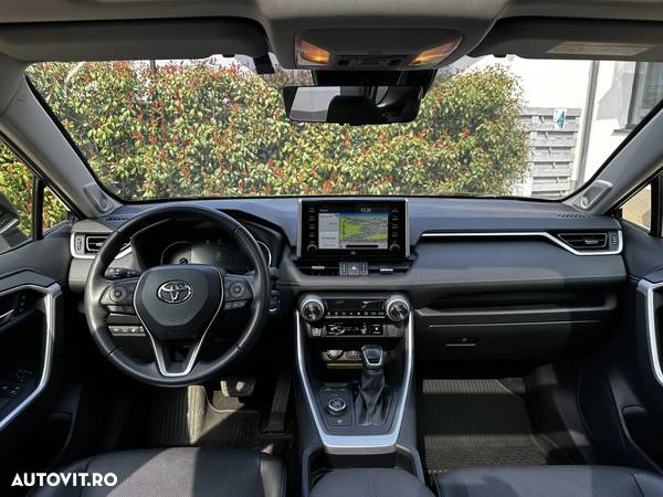 Toyota RAV4 2.5 Hybrid VVT-iE 4x4 Luxury Premium - 11