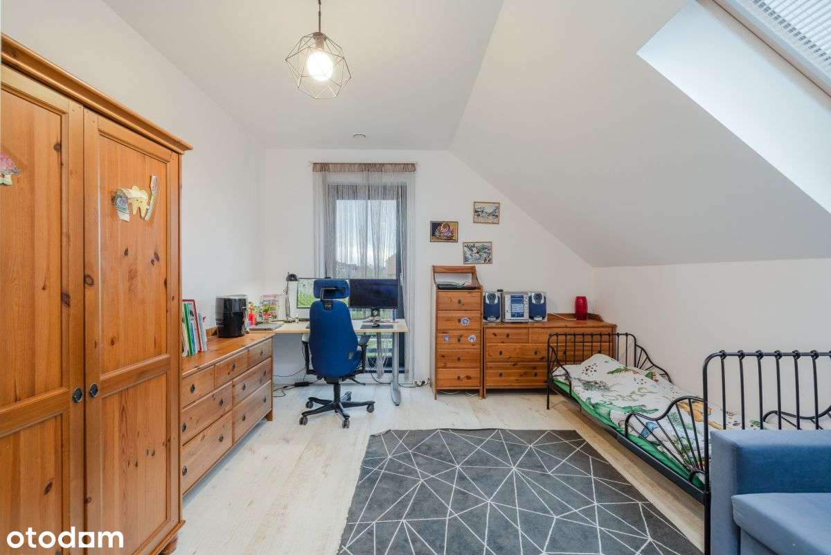 Dom wolnostojący! brak opłat za ogrzewanie!-14