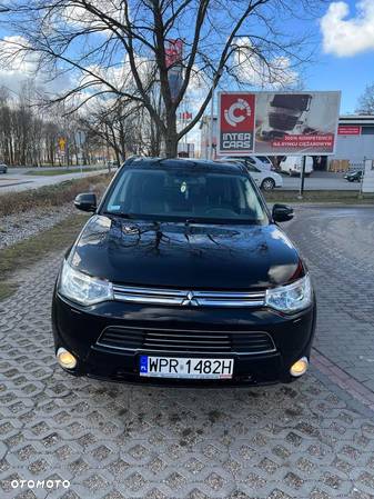 Mitsubishi Outlander PHEV Intense + - 2