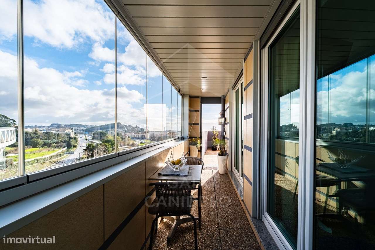 T2 no centro da cidade com vista MAR e cidade!-12