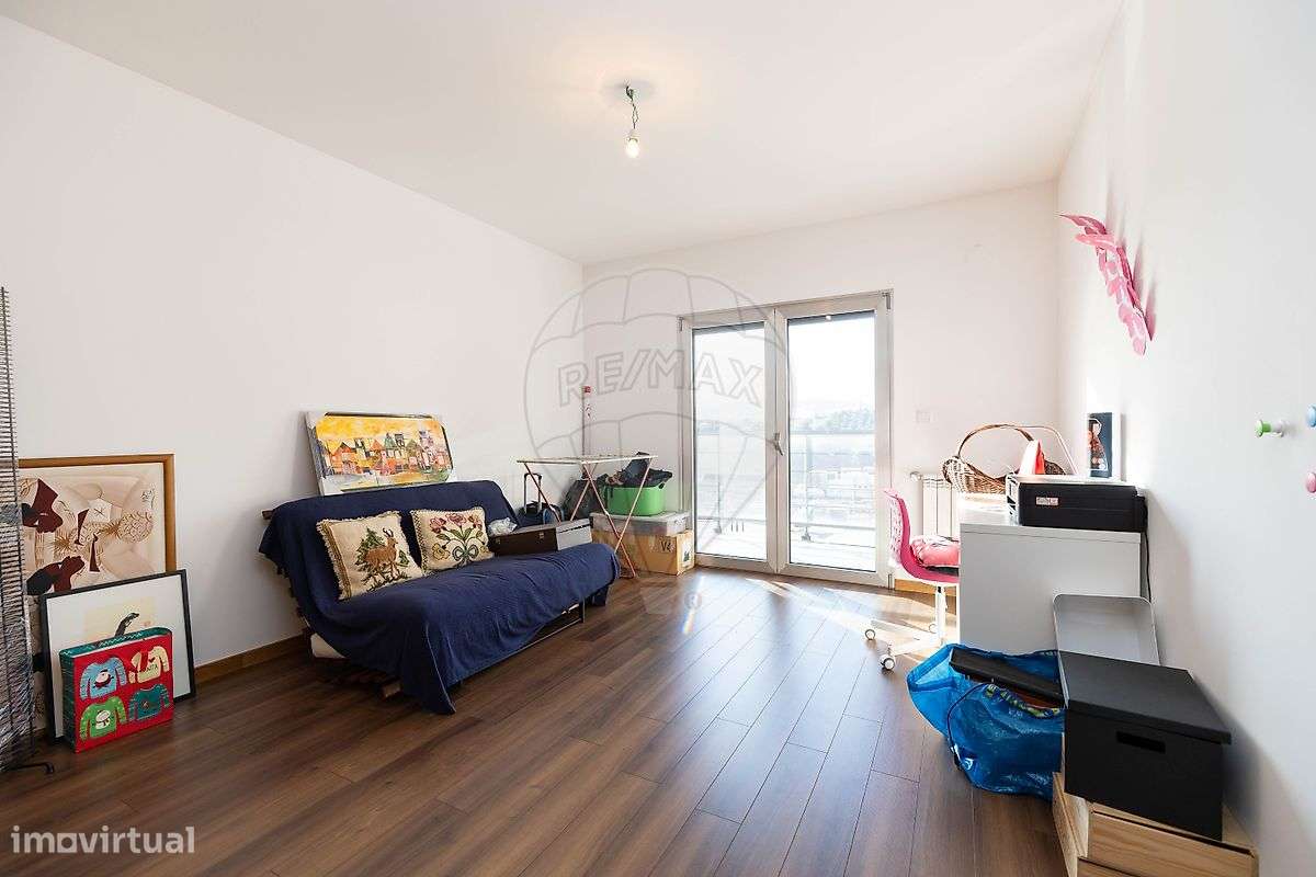 Apartamento T3 para arrendamento - Grande imagem: 2/34