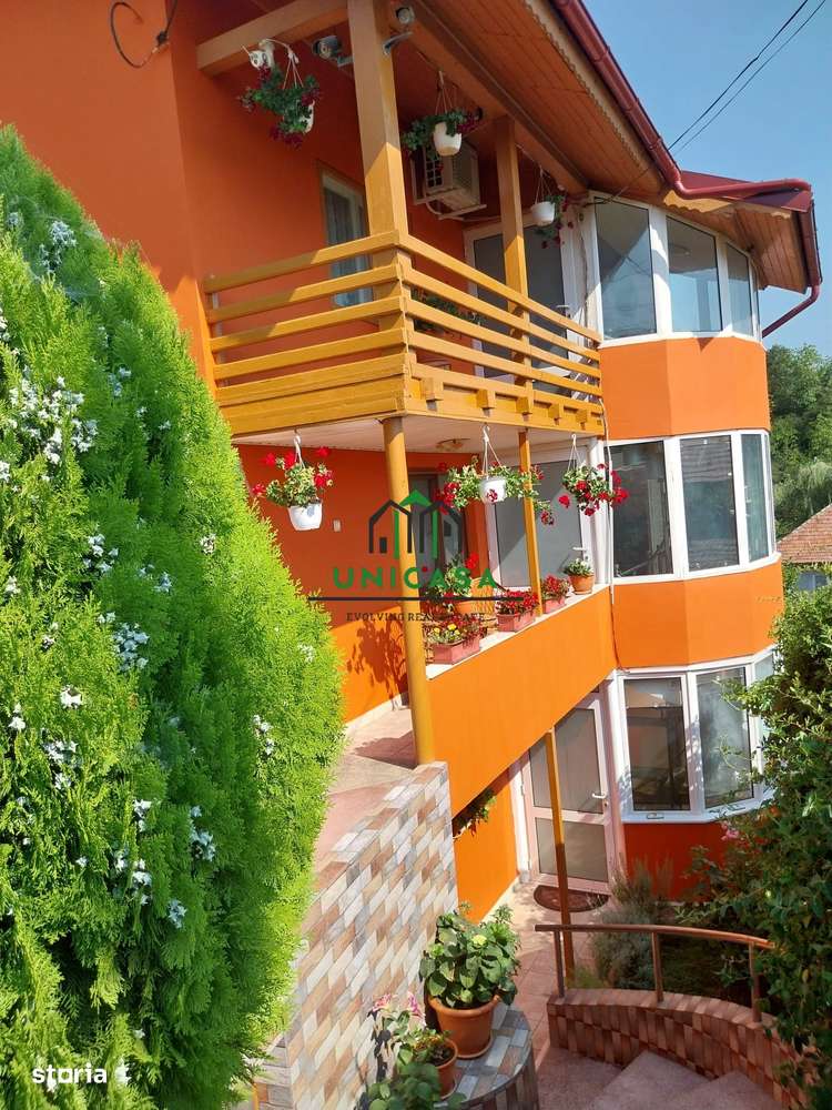 Casa - Cetatuie - Vedere Panoramica - Imagine principală: 2/20