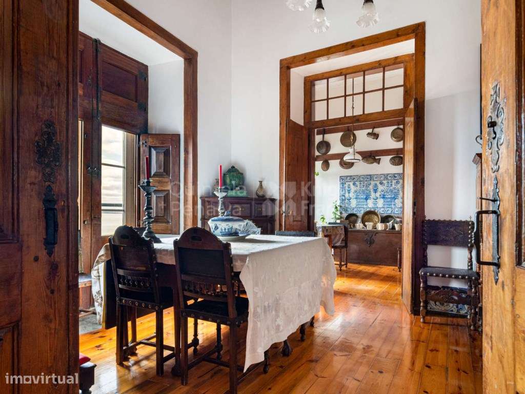 Apartamento T6 com jardim, piscina e vista sobre o Rio Tejo em Lisboa - Grande imagem: 5/39