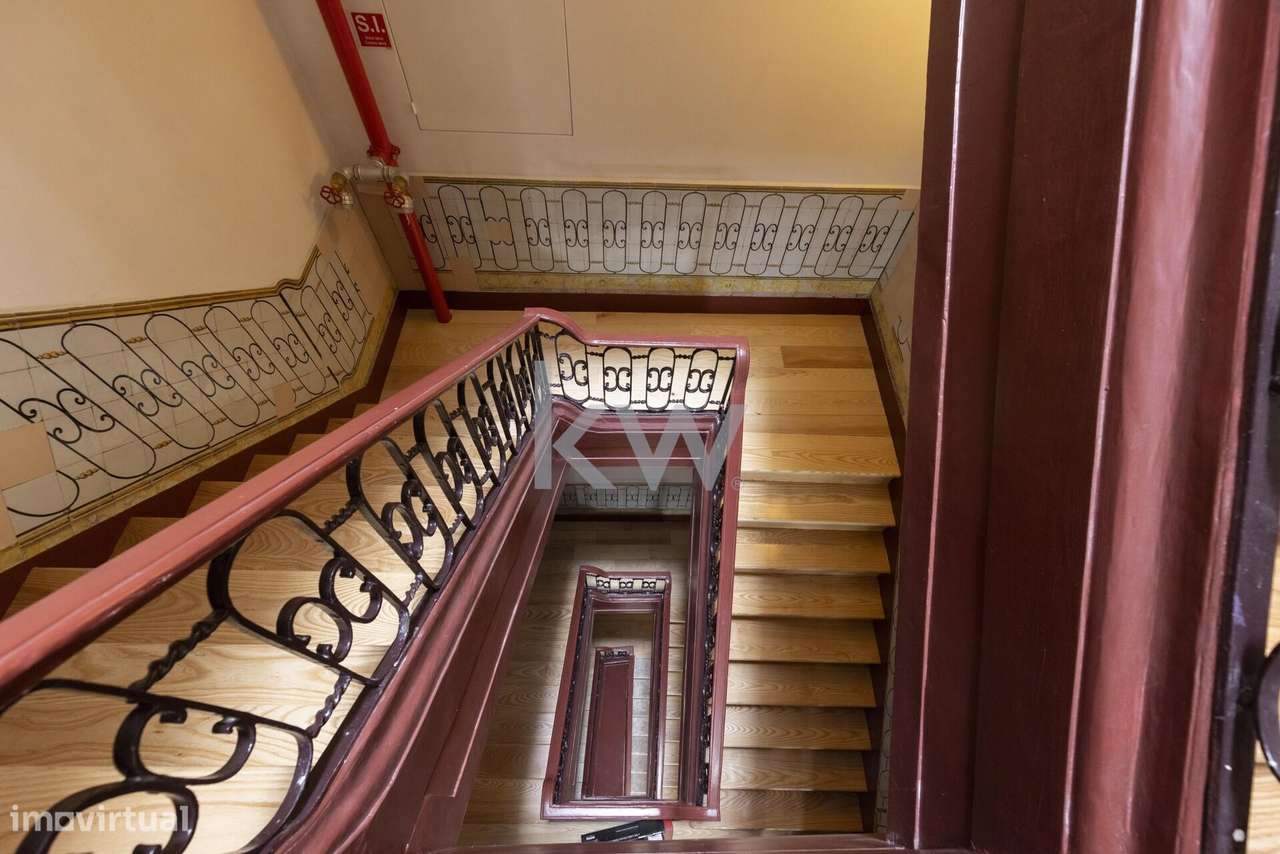 Alfama| T1 Novo | Elevador - Grande imagem: 2/15