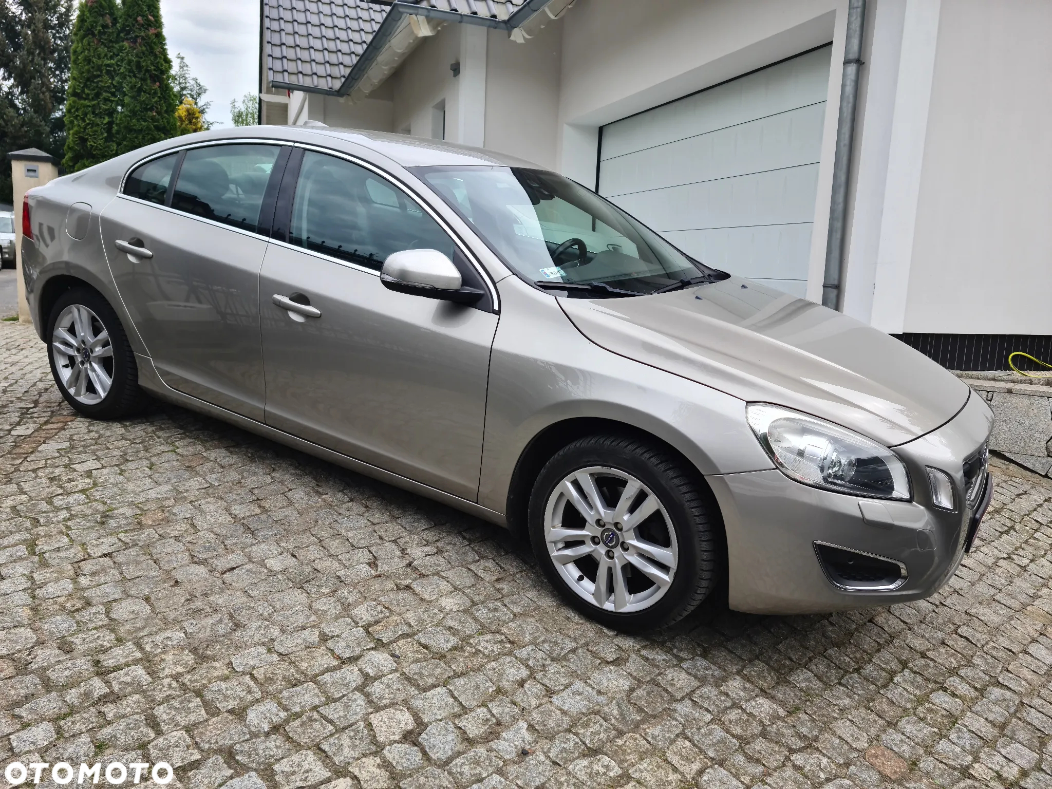 Volvo S60 D3 Momentum - 8