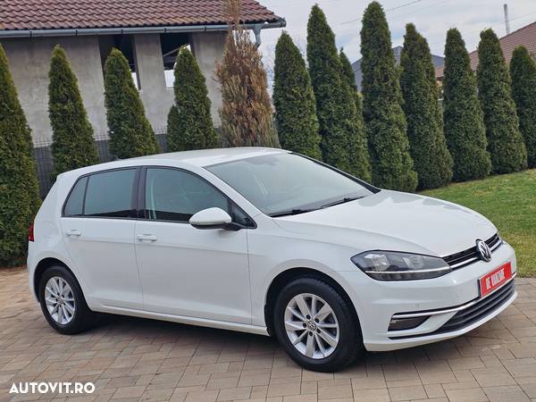 Volkswagen Golf 1.6 TDI Comfortline - 3