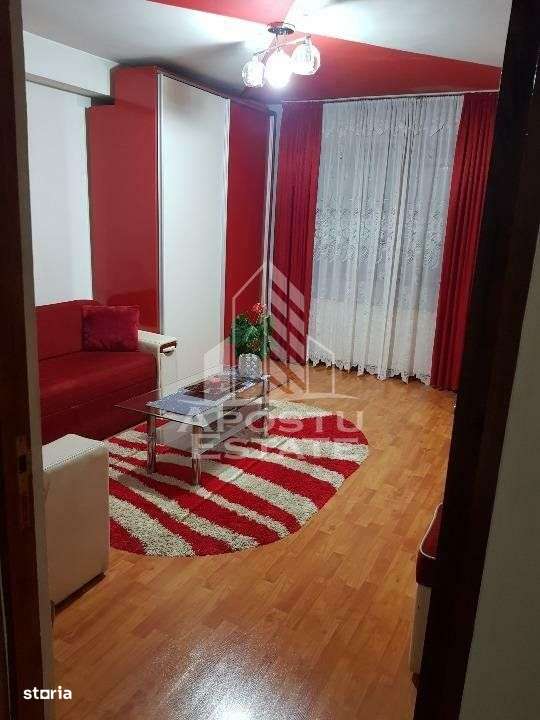 Apartament  cu 2 camere, decomandat, situat in  zona Iosefin - Imagine principală: 1/9
