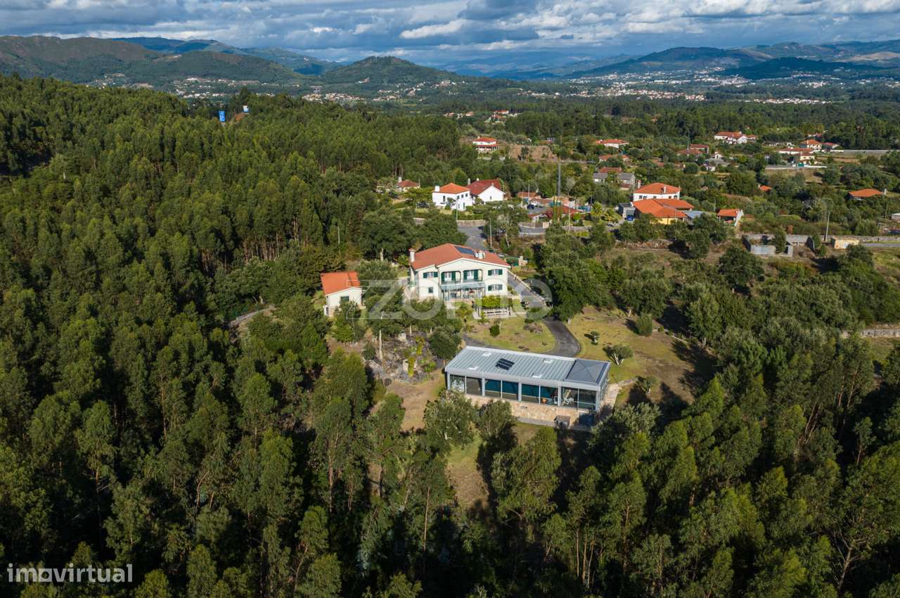 Moradia T4 de Excelência - Grande imagem: 4/60