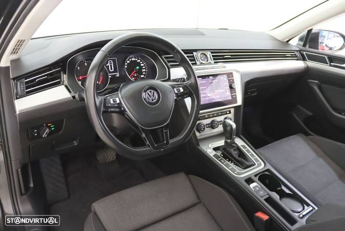 VW Passat Variant 1.6 TDI (BlueMotion ) DSG Comfortline - 3