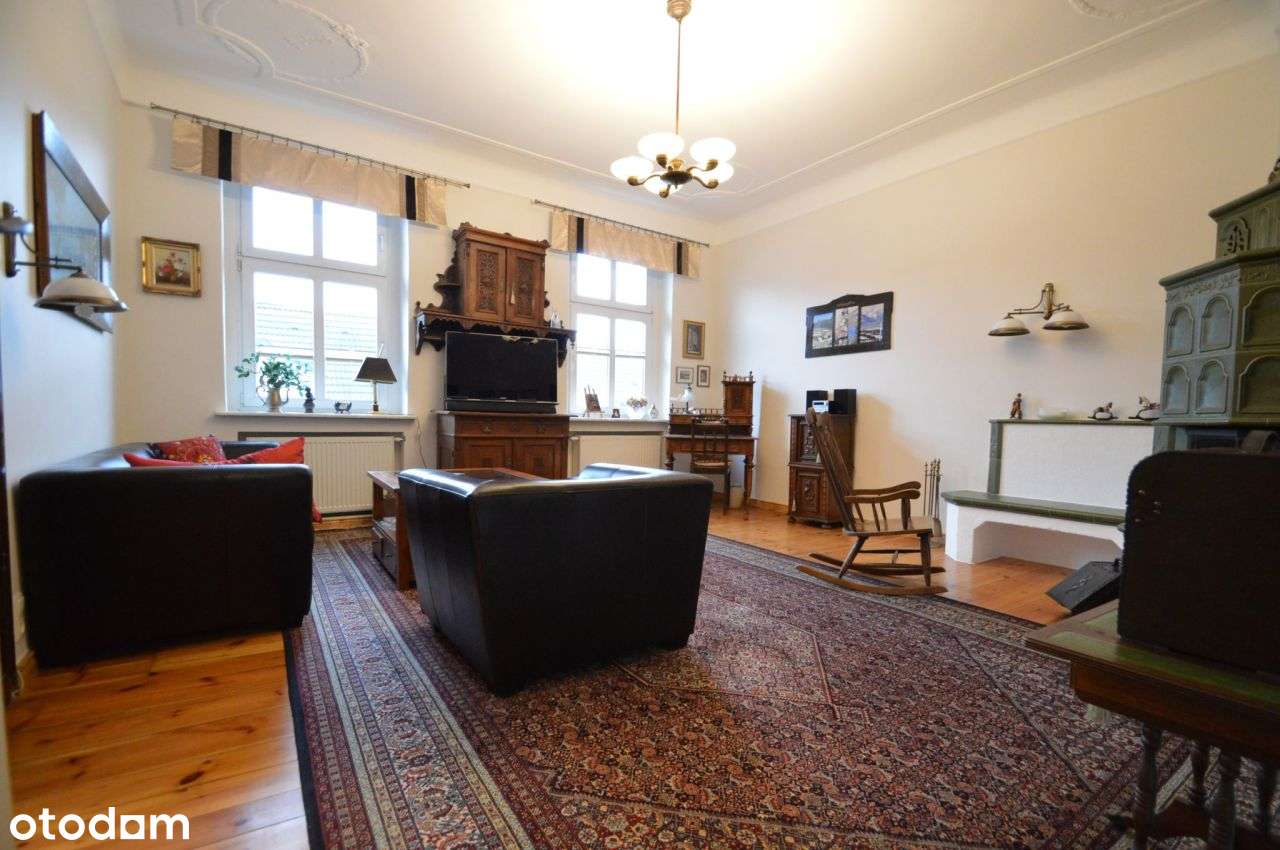 Wyjątkowe mieszkanie w stylu dworkowym – centrum O-0